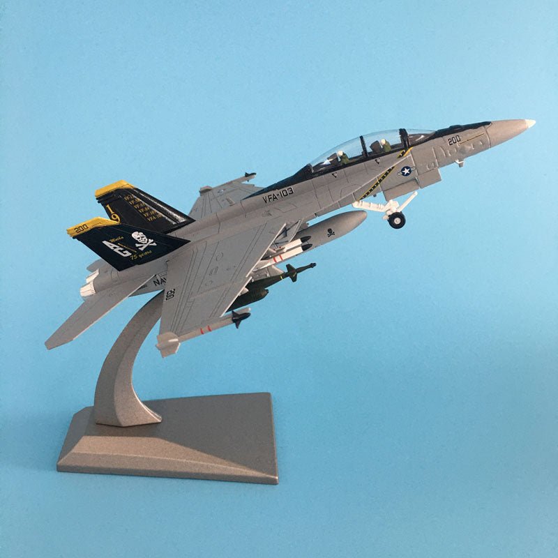 1/100 MILITARY MODEL TOYS F/A - 18 FIGHTER DIECAST METAL PLANE AIRCRAFT AIRPLANE MODEL - PILOTSX