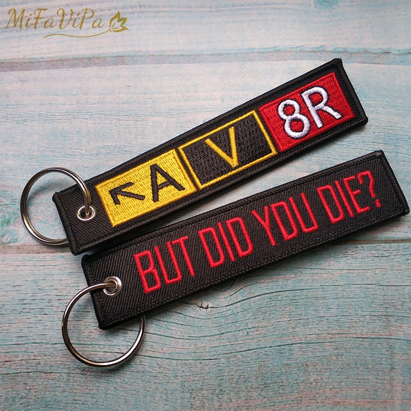 2 PCS AV8R SLEUTELHANGER EMBROIDERY FUNNY KEYCHAIN - PILOTSX
