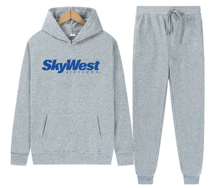 SKYWEST AIRLINES PULLOVER 21
