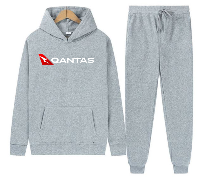 QANTAS AIRLINES PULLOVER