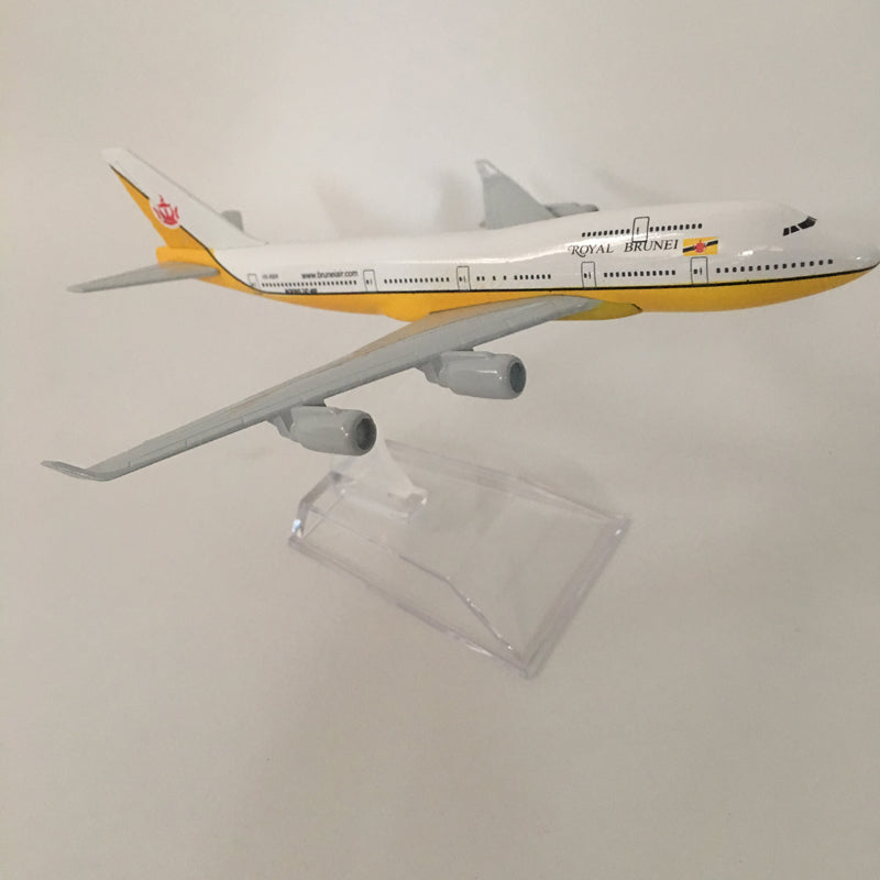 J Royal Brunei Boeing 747 Plane Model Airplane Model Aircraft Model Diecast Metal Airplanes AV8R