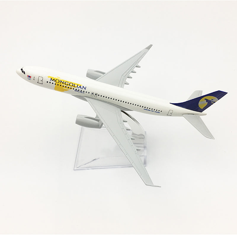 MONGOLIAN AIRLINES AEROPLANE MODEL BOEING 767 AIRPLANE AV8R