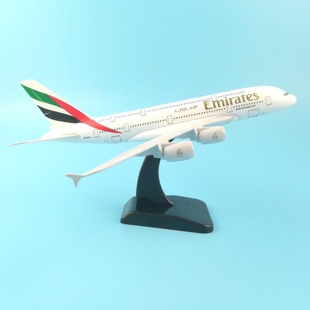 PILOTSX 20CM 246 20cm Alloy Metal Air EMIRATES A380 Model United Arab Emirates Airbus, Boeing 777 380 Airways Plane Model Aircraft Gifts