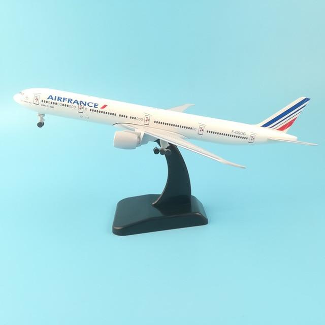 PILOTSX 20CM 252 20cm Alloy Metal Air EMIRATES A380 Model United Arab Emirates Airbus, Boeing 777 380 Airways Plane Model Aircraft Gifts